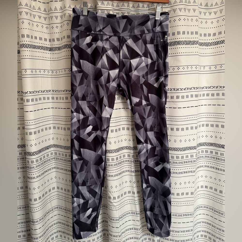 Geometric Patterned Leggings